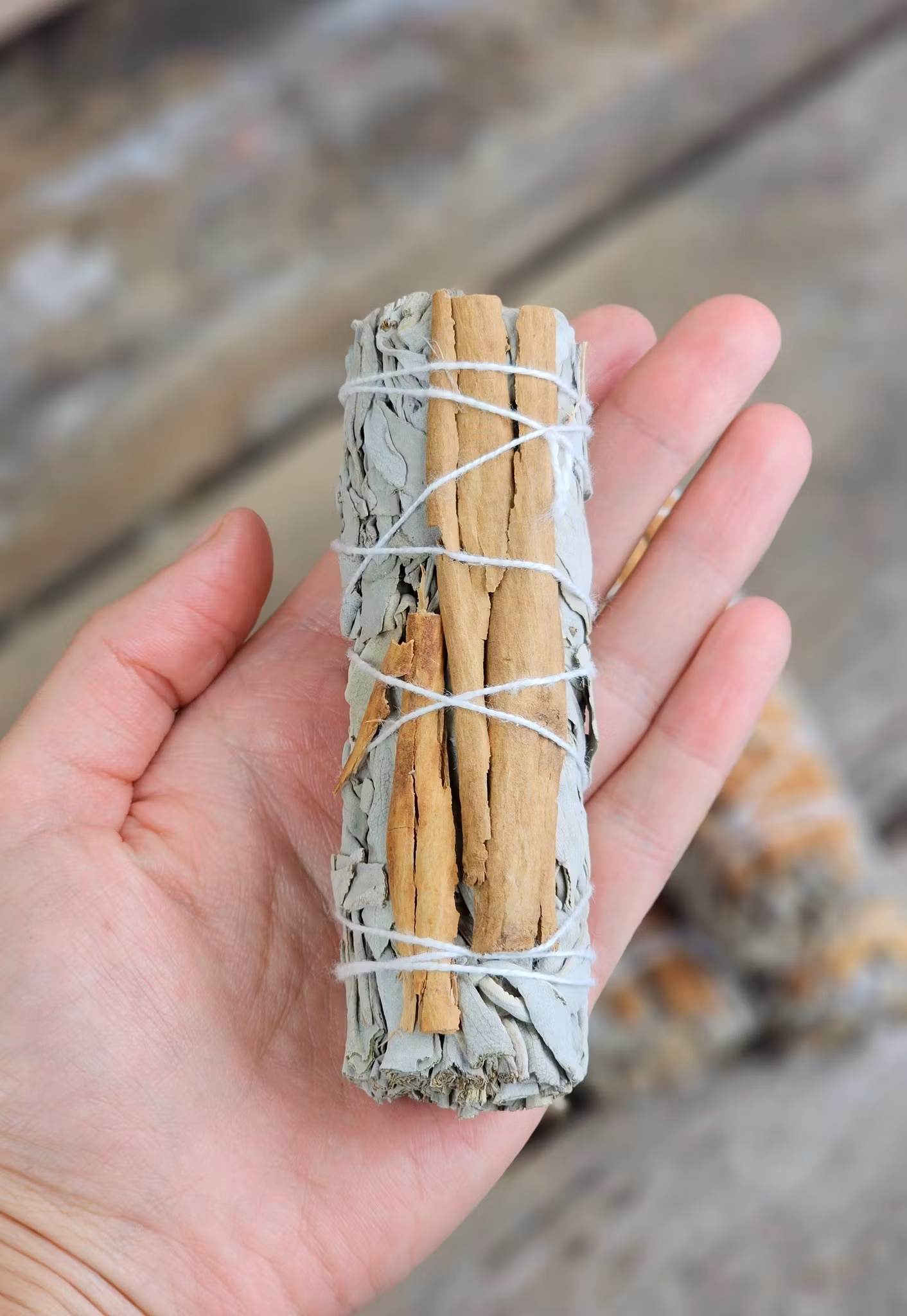 Vit Salvia med Kanel