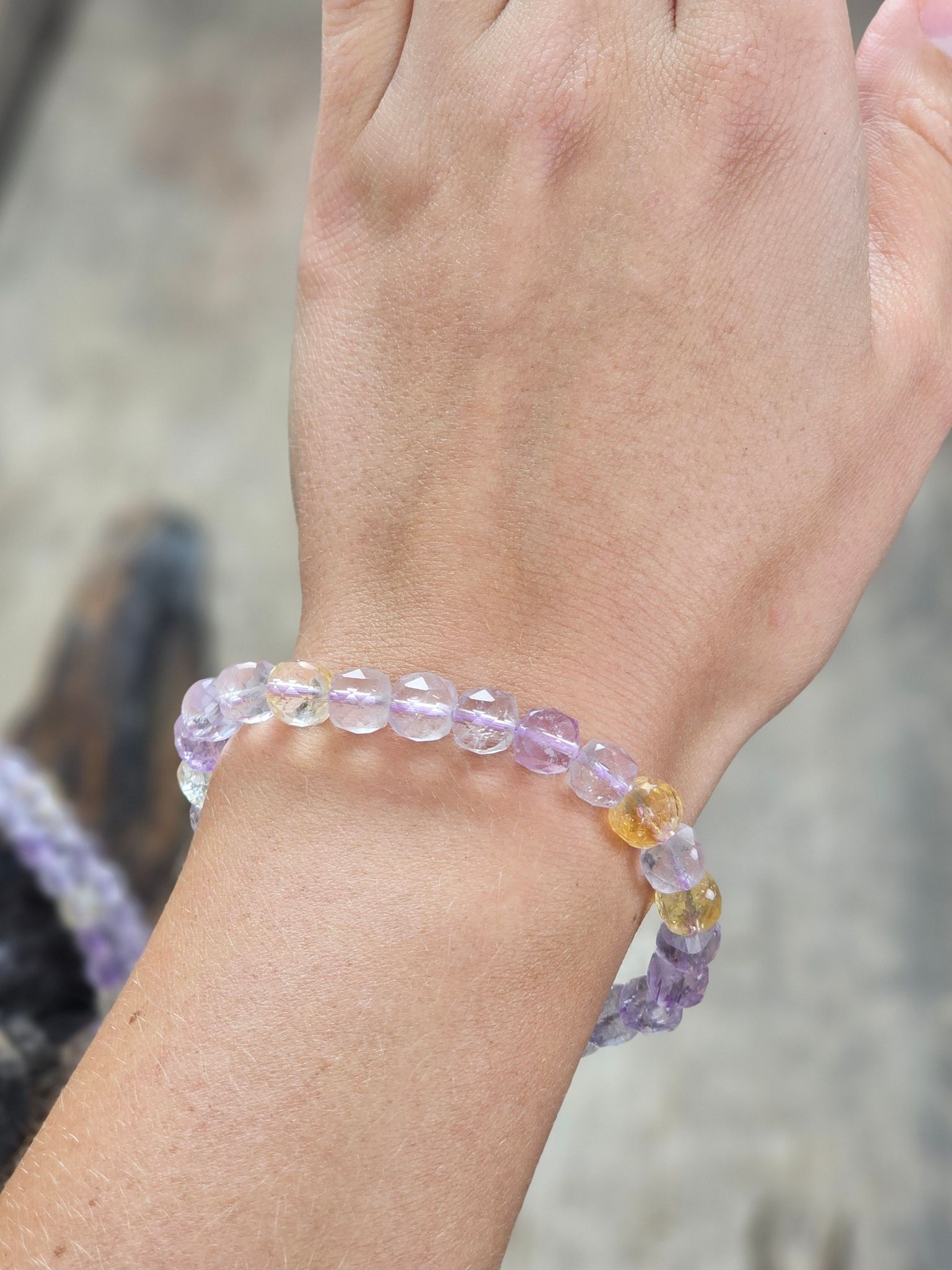 Ametrin, armband 8mm facetterade pärlor