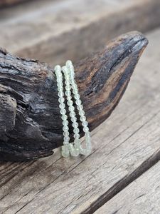 Prehnit, armband 4mm facetterade pärlor