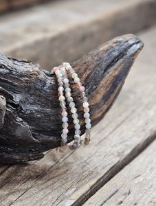 Botswanaagat, armband 4mm facetterade pärlor