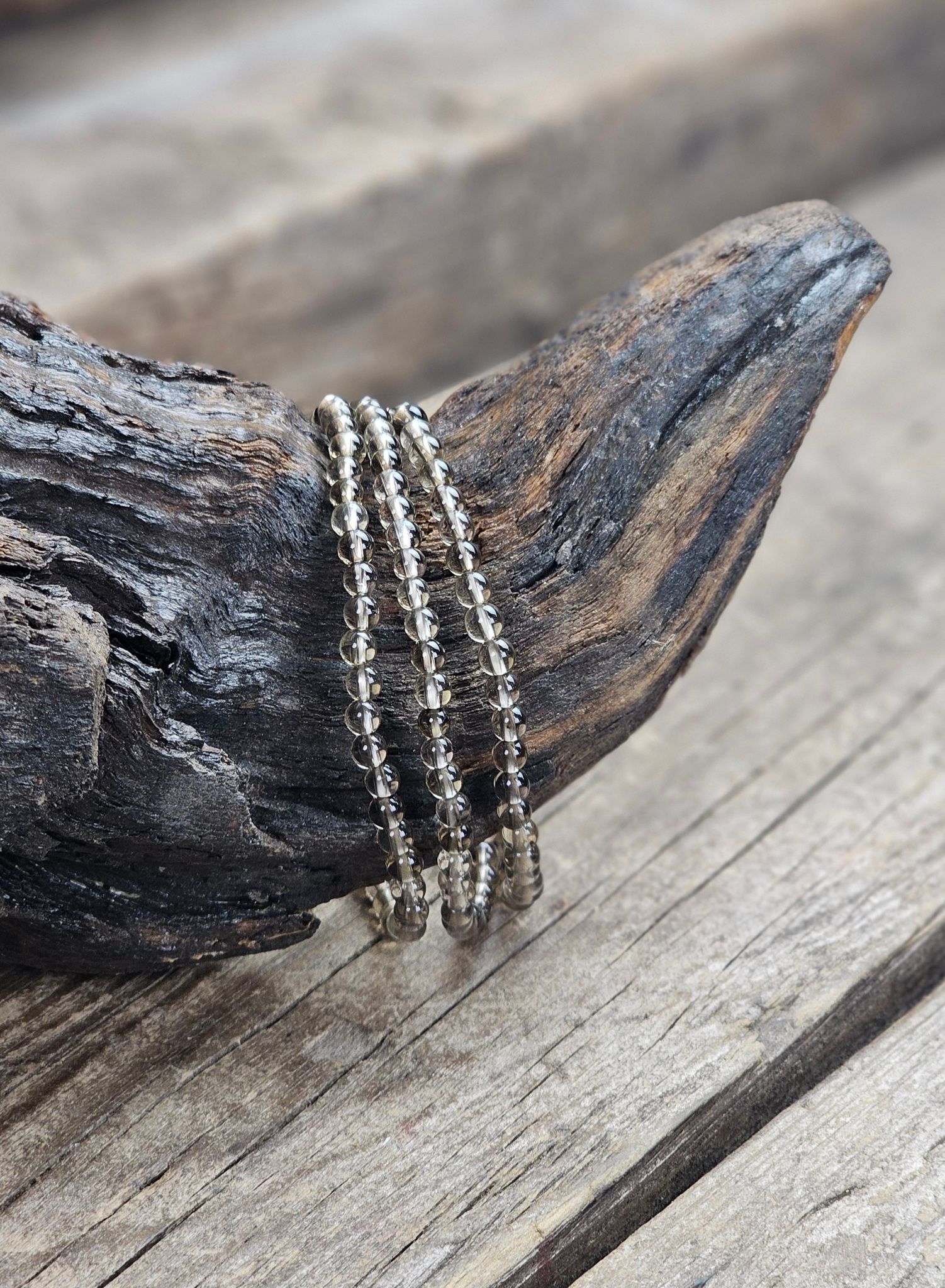 Rökkvarts, armband 4mm runda pärlor