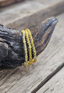 Guldrutilkvarts #2, armband 4mm runda pärlor