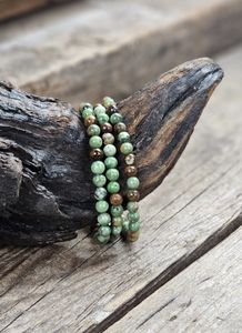 Grön Opal, armband 6mm runda pärlor