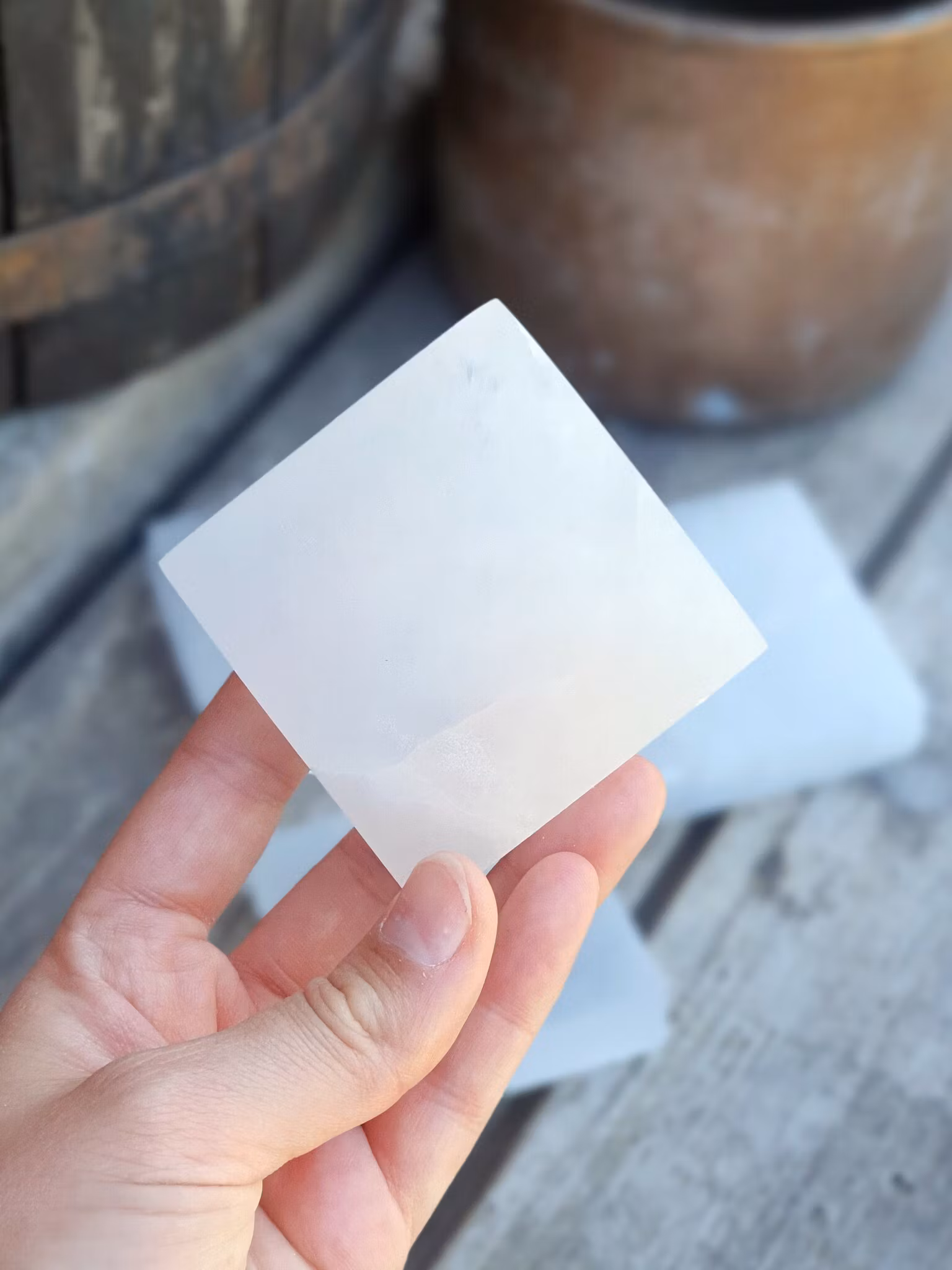 Vit Selenit, fyrkantig platta (laddningsplatta) 7 cm