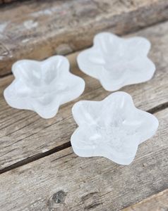 Vit Selenit, blomma skål 10 cm