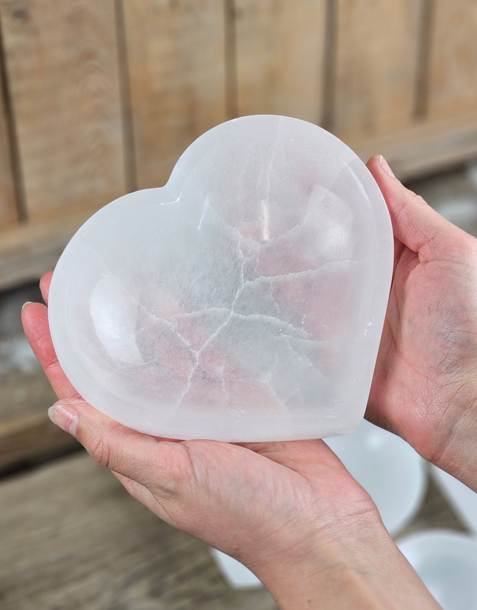 Vit Selenit, extra stort hjärta skål 15 cm