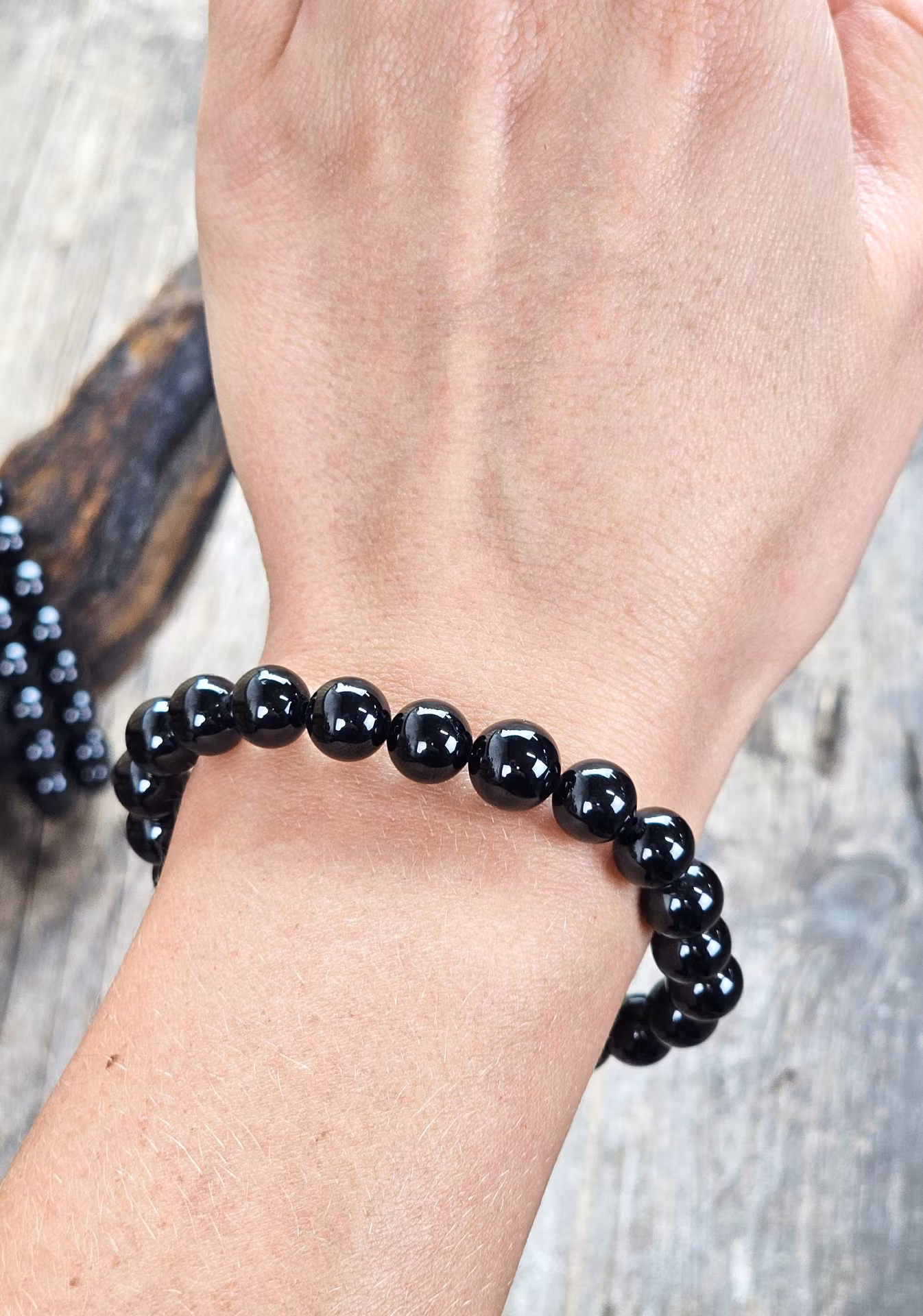 Svart Spinell, armband 8mm runda pärlor