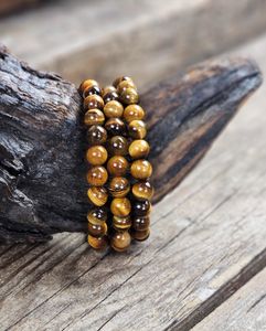 Tigeröga, armband 8mm runda pärlor
