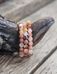 Hematoidkvarts (Röd Golden Healer), armband 8mm runda pärlor