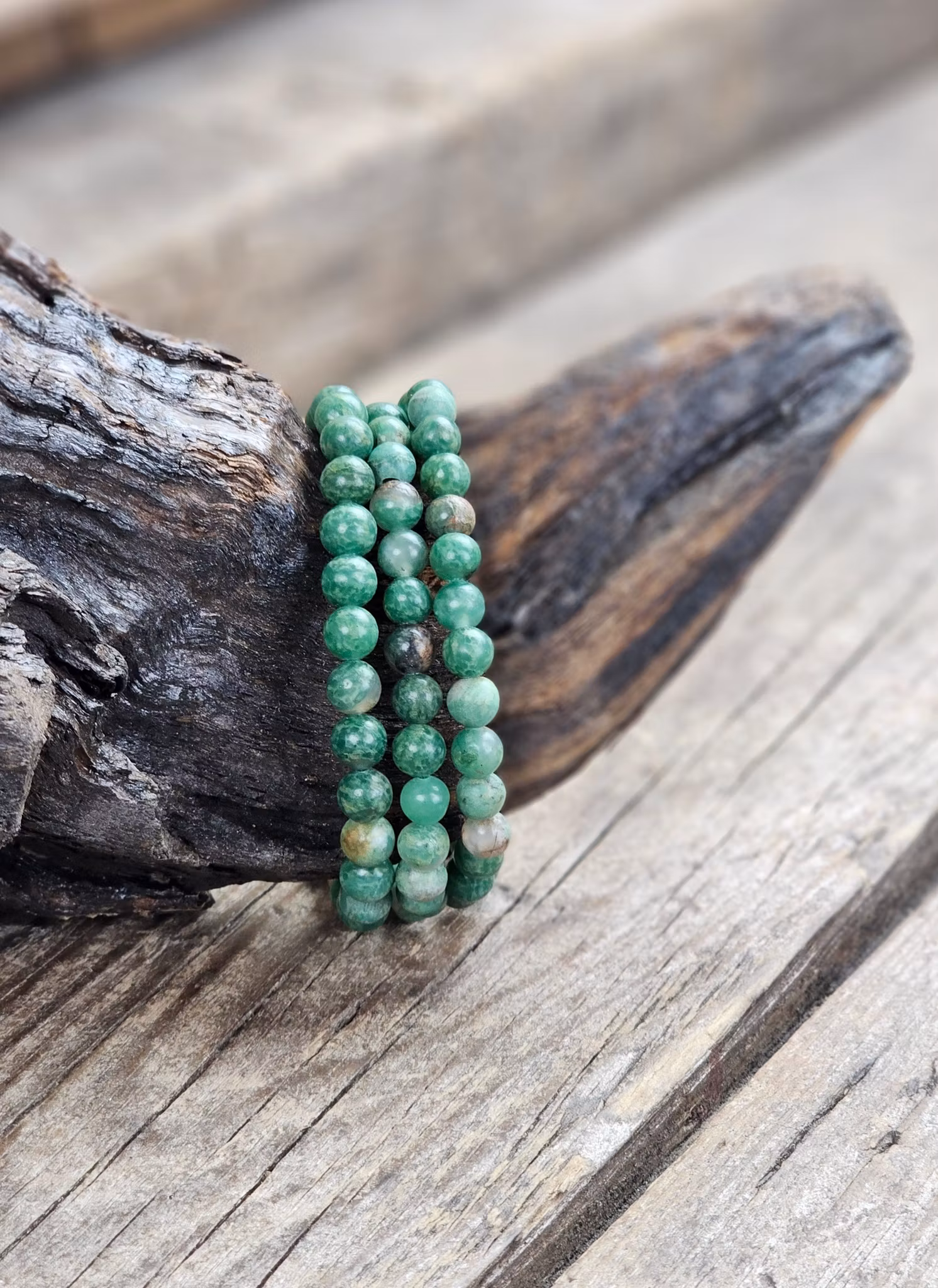 Buddstone, armband 6mm runda pärlor