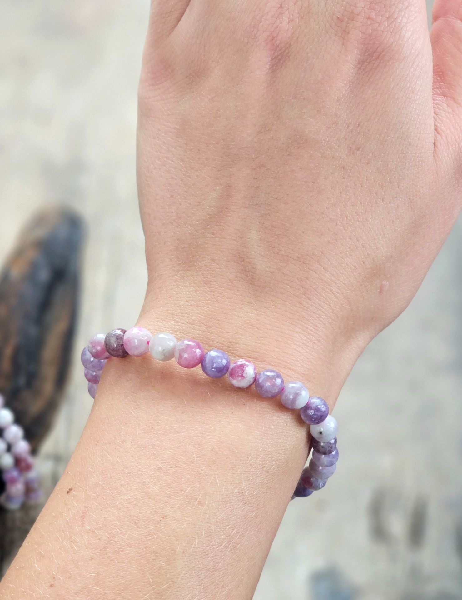 Lepidolit med Rosa Turmalin, armband 6mm runda pärlor