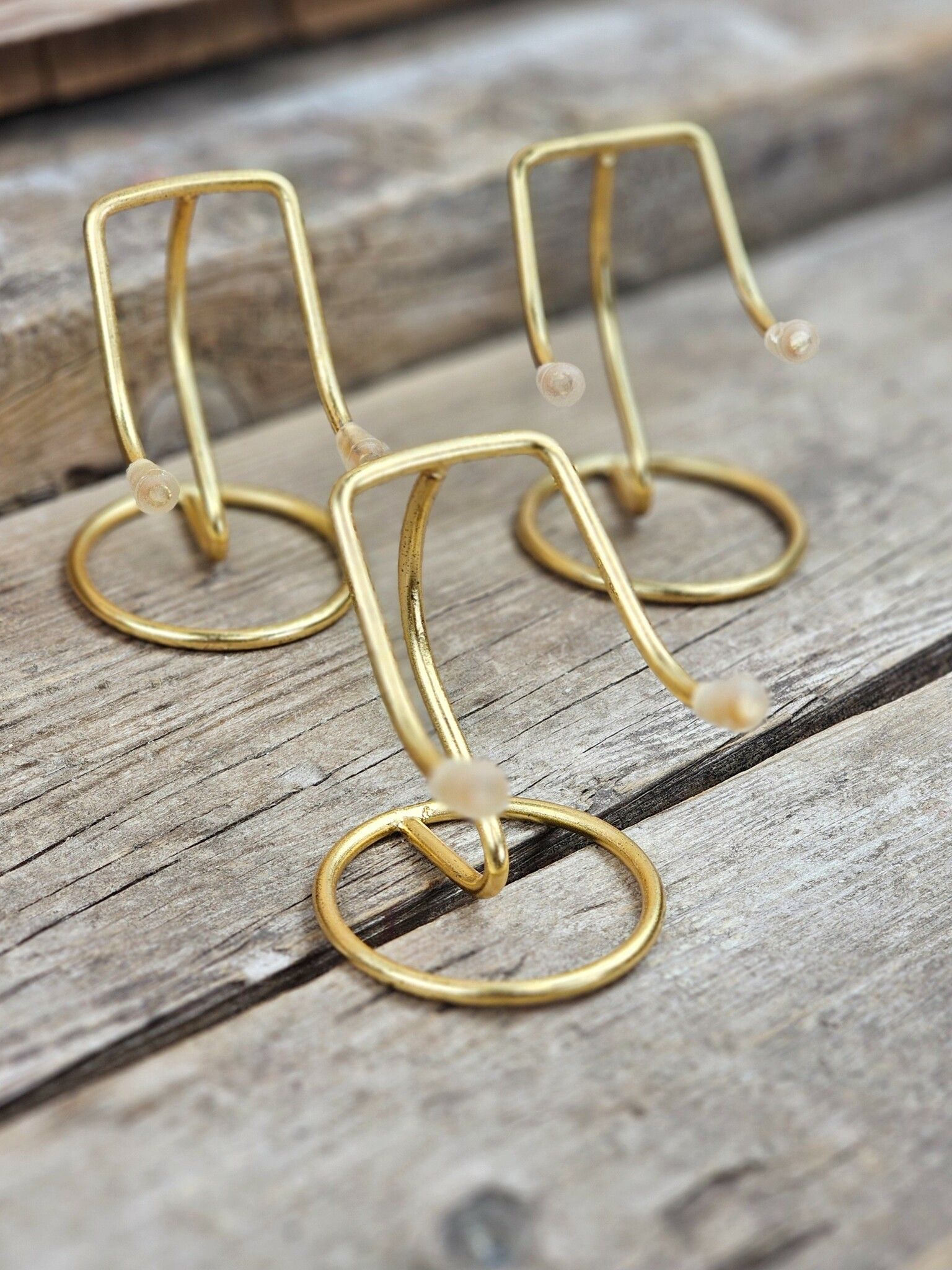 Metallställning för kristaller, guld