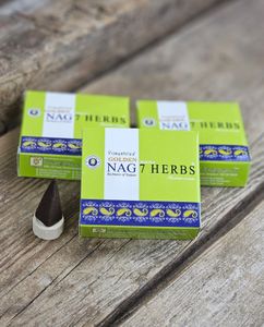 Vijayshree - Golden Nag 7 Herbs, rökelsekoner