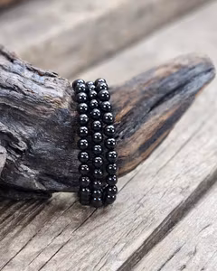 Svart Spinell, armband 6mm runda pärlor