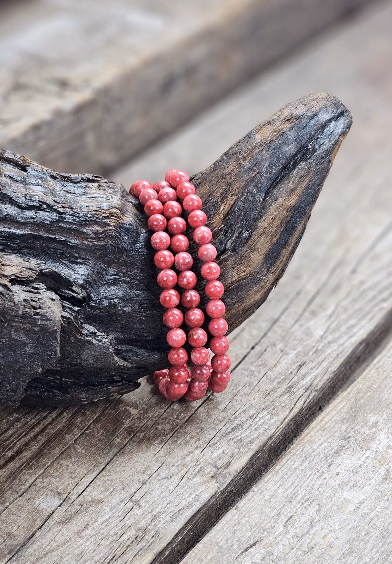 Thulit extra, armband 6mm runda pärlor