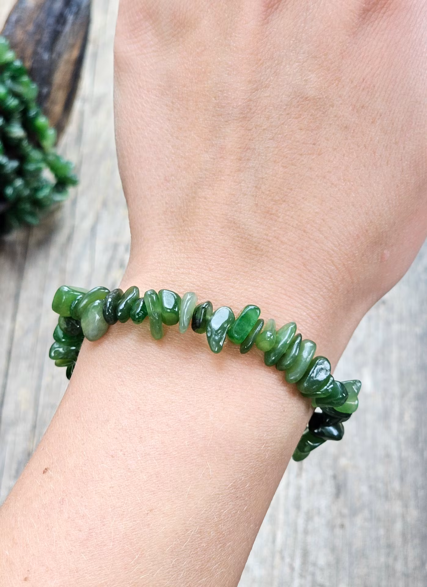Nefrit Jade, chipsarmband