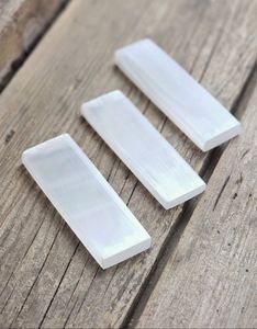 Vit Selenit, liten polerad laddningsplatta 10 cm