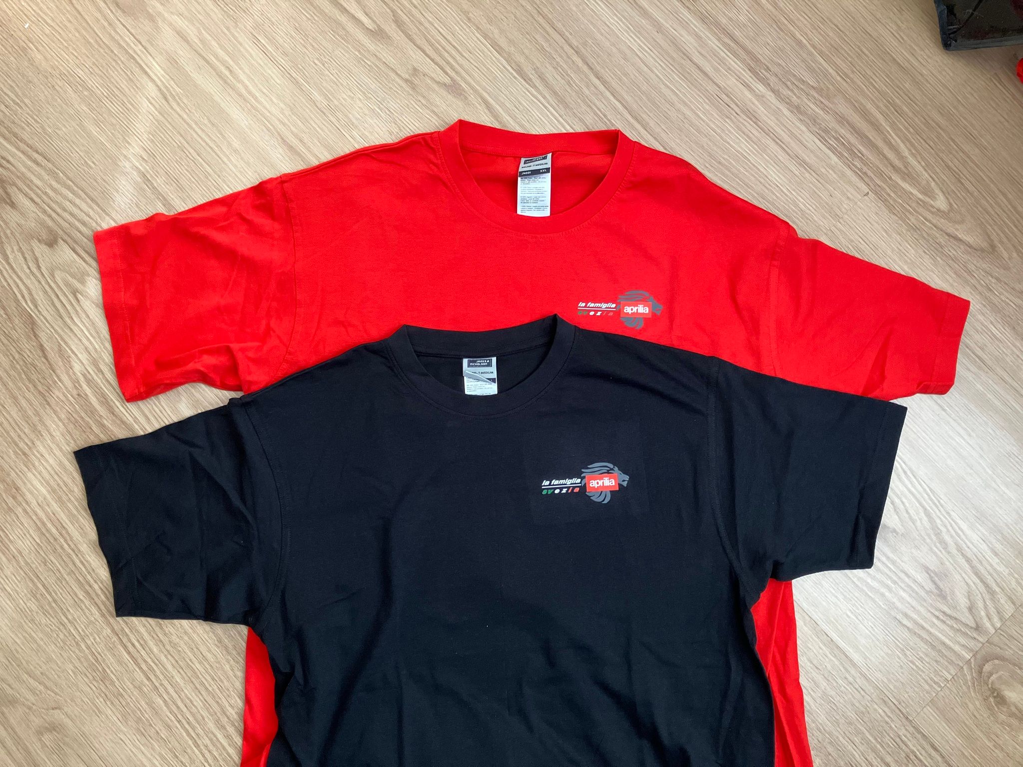 T-shirt Röd 2023