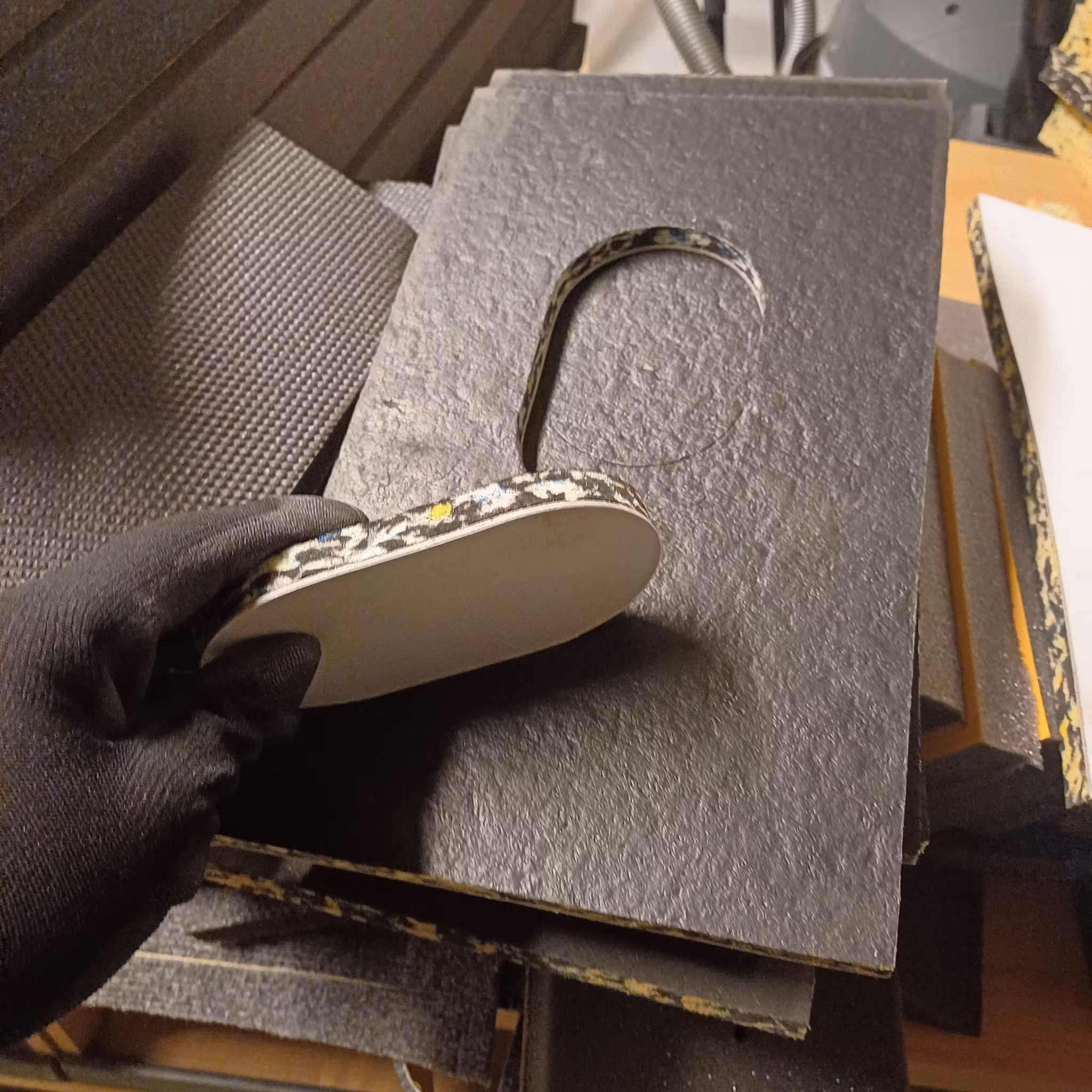 Ljudisolerings-Mystery Box – Proffsspill för kreativa projekt!