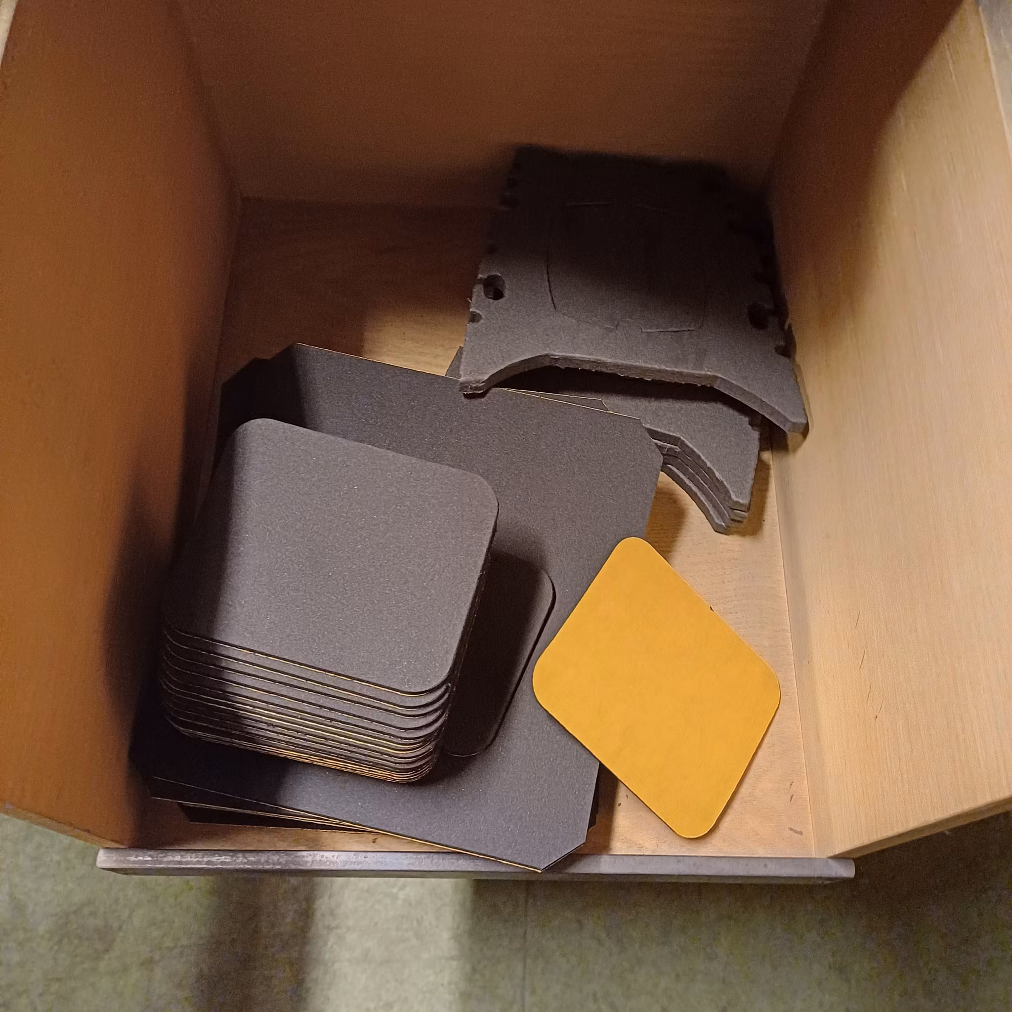 Ljudisolerings-Mystery Box – Proffsspill för kreativa projekt!
