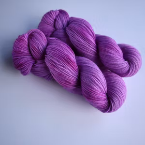 Tjockare Sockgarn "Lila" OBS 150g