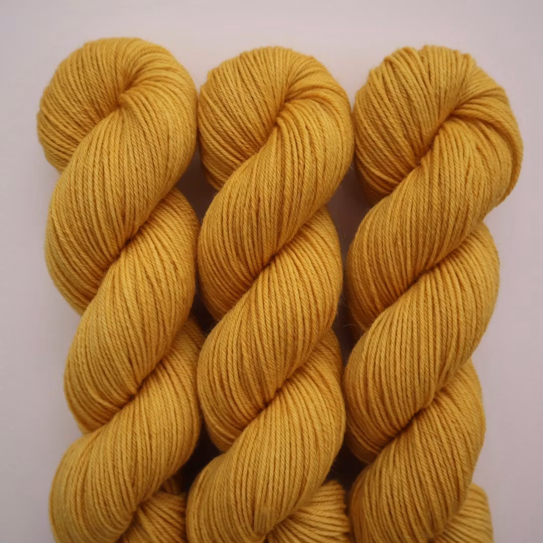 BFL DK Superwash "Gul"