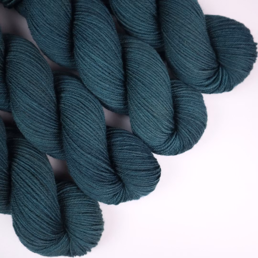 BFL DK Superwash "Petrol"