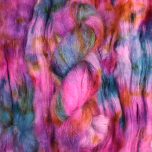 Tjock Mohair 100g "Happier"