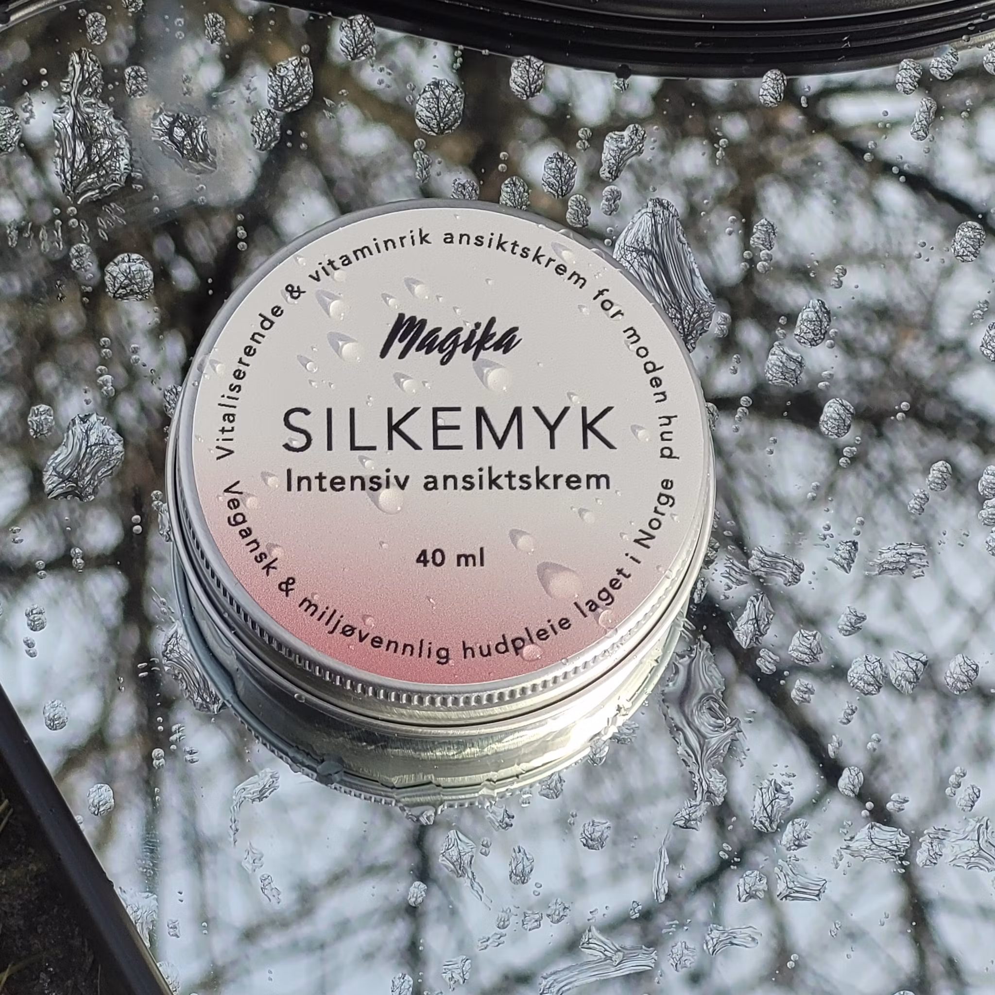 Prøve på Intensiv ansikt krem 20 ml.