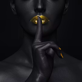 Golden lips