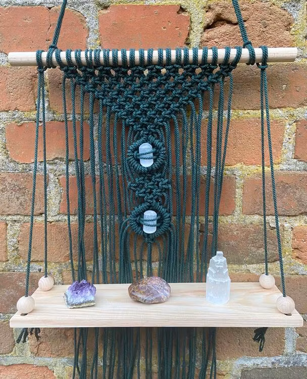 Makraméhylla Selina mossgrön