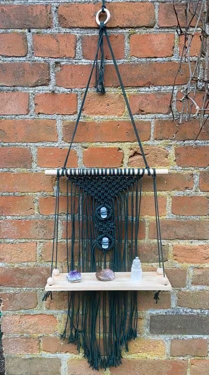 Makraméhylla Selina mossgrön