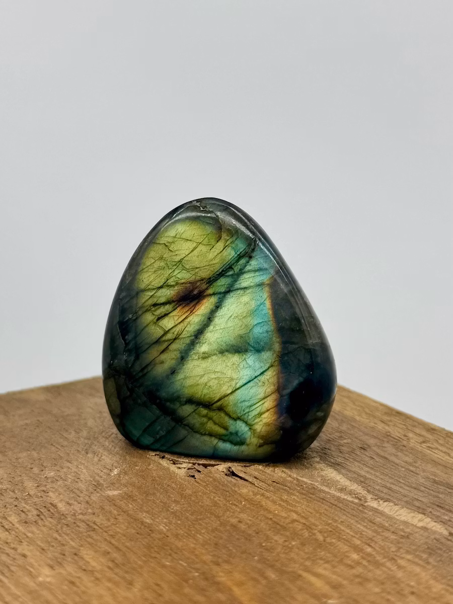 Stående Labradorit (Free form)