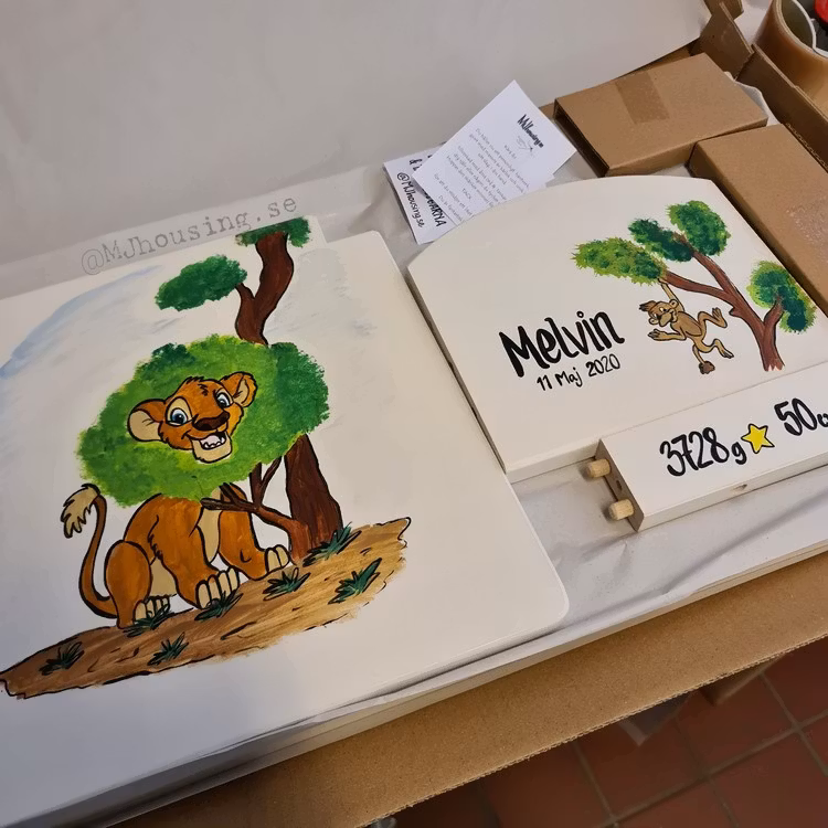 Handmålad Barnstol Miljöbild
