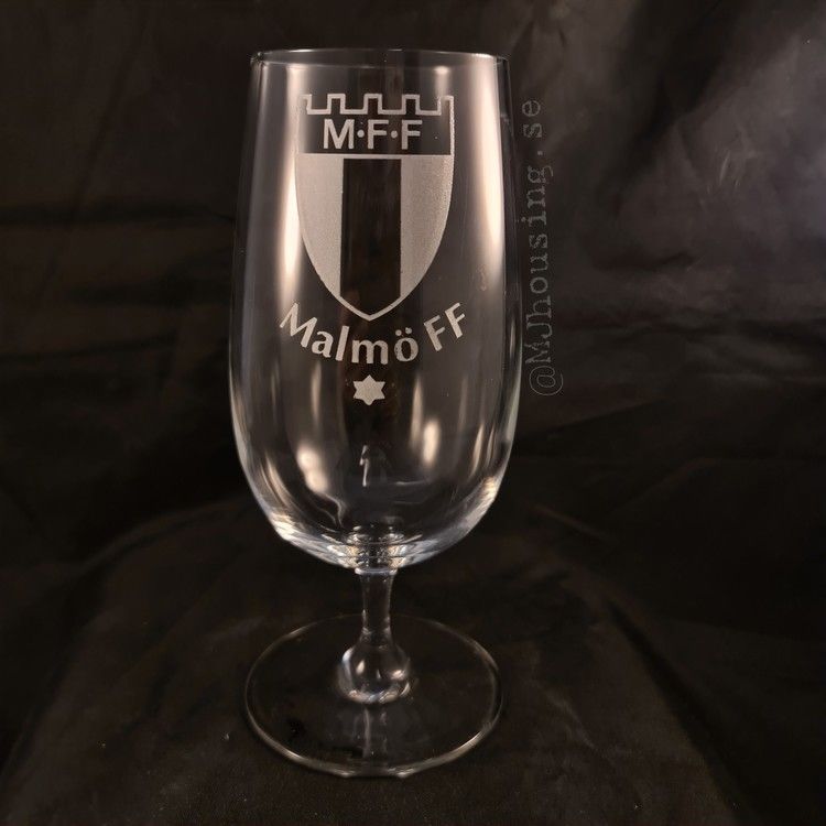 Graverat Ölglas L O G G A