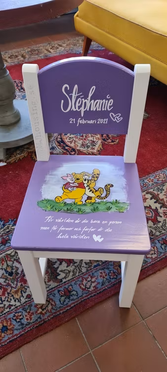 Handmålad Barnstol Färgglad