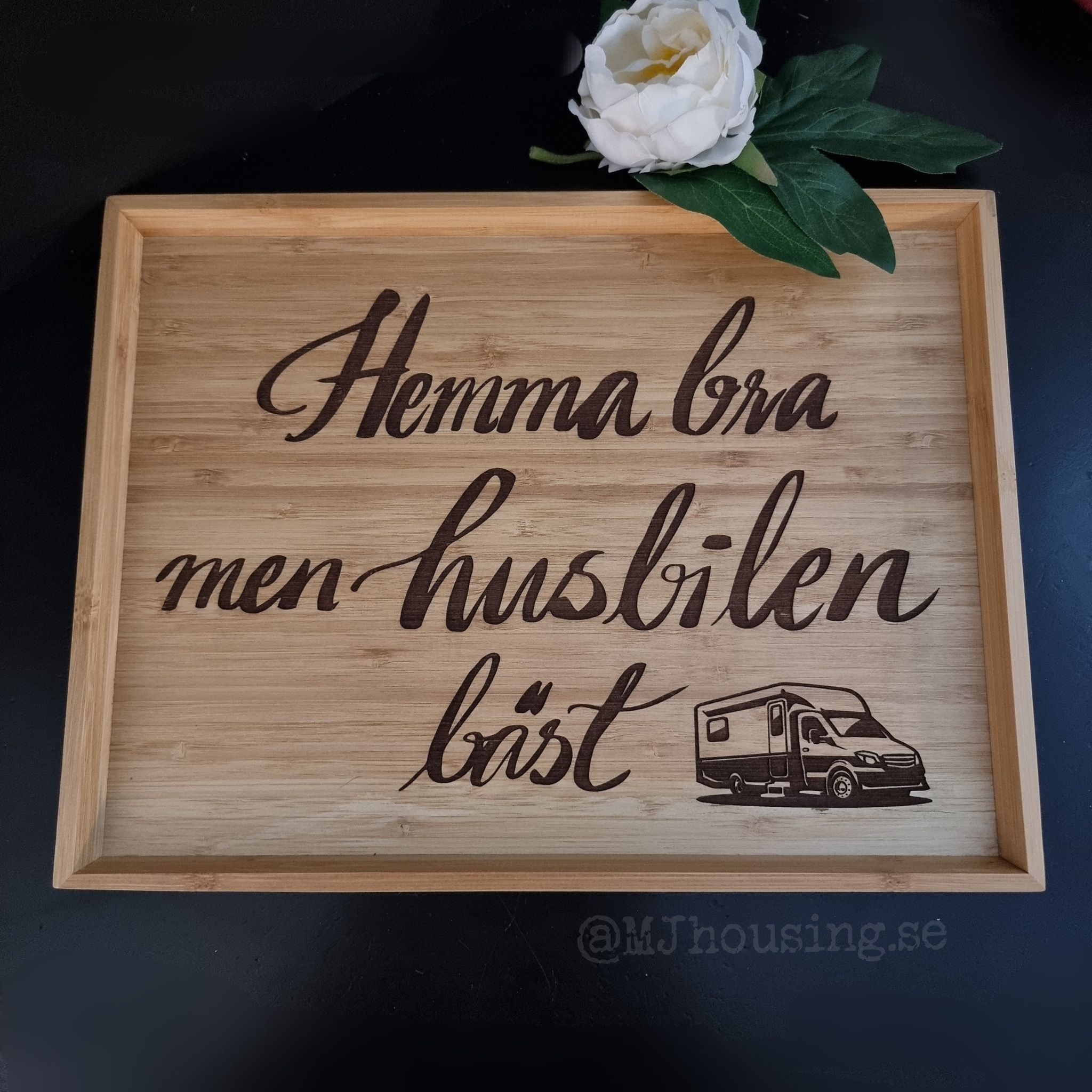 Ostbricka med personlig text