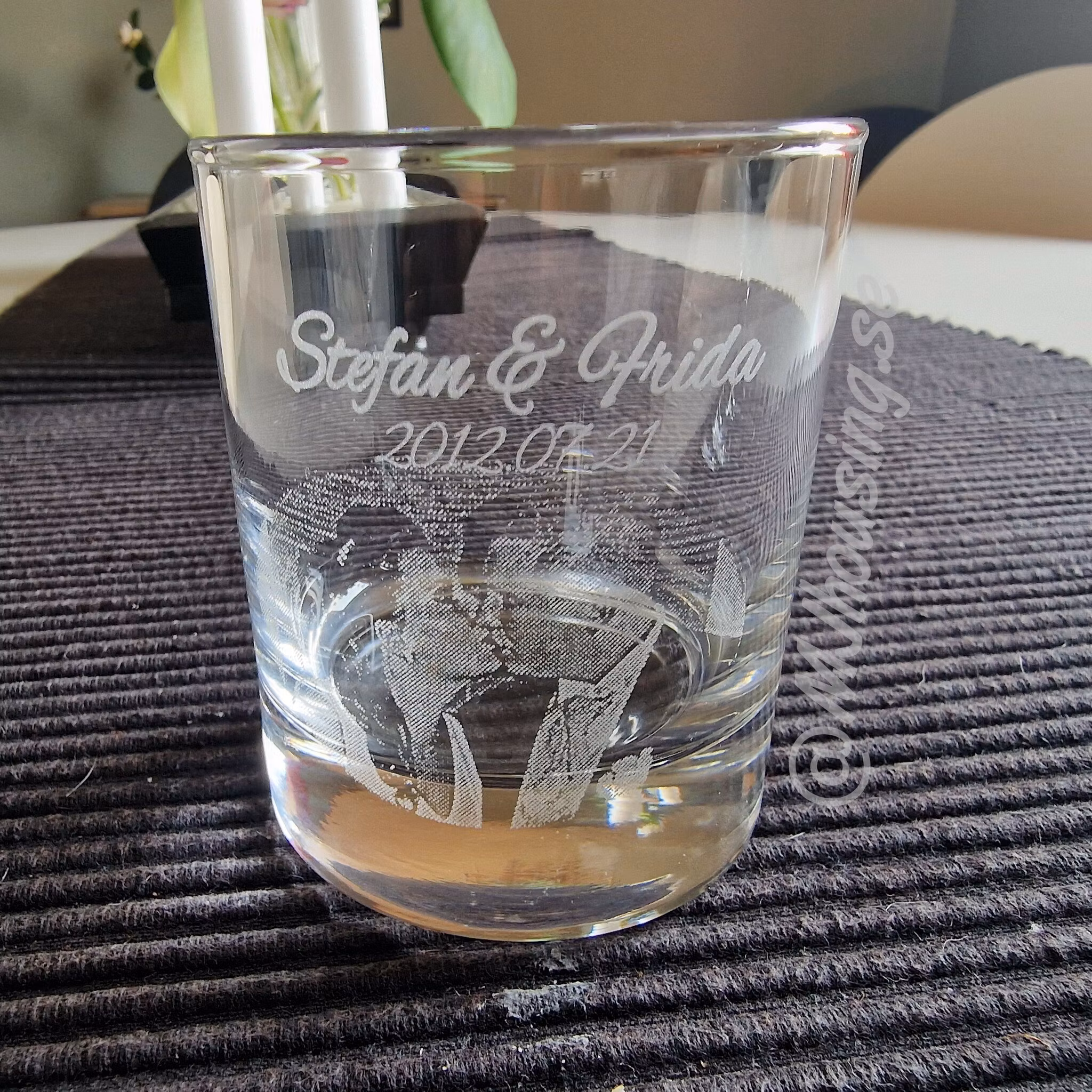 Graverat Whiskyglas
