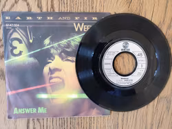 Earth and fire, Weekend. Vinyl S