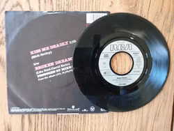 Lita Ford, Kiss me deadly. Vinyl S