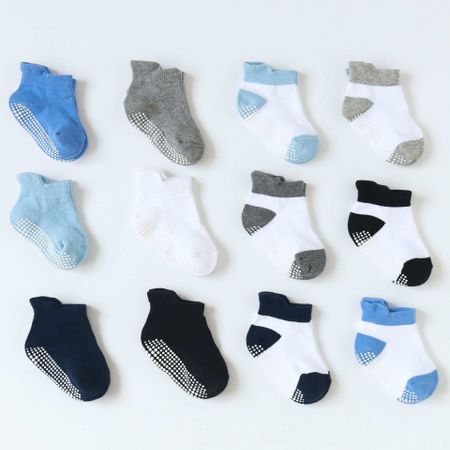 12 Pairs Socks