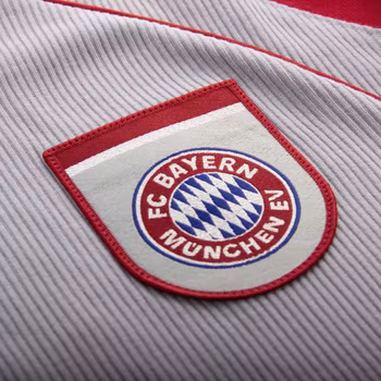FC Bayern München 1998 Hooded Sweater