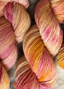 Milla Finull - Dusty Rose 50 g