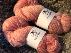 Milla HighTwist - Bleka rosor 100 g