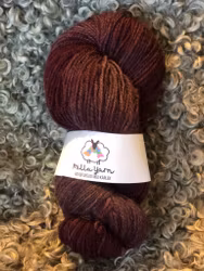 Milla Finull -  Bränt Tegel (på mellangrå) 100 g