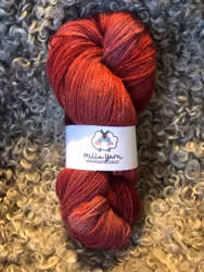 Milla Finull - Lejondal (på ljusgrå) 100 g