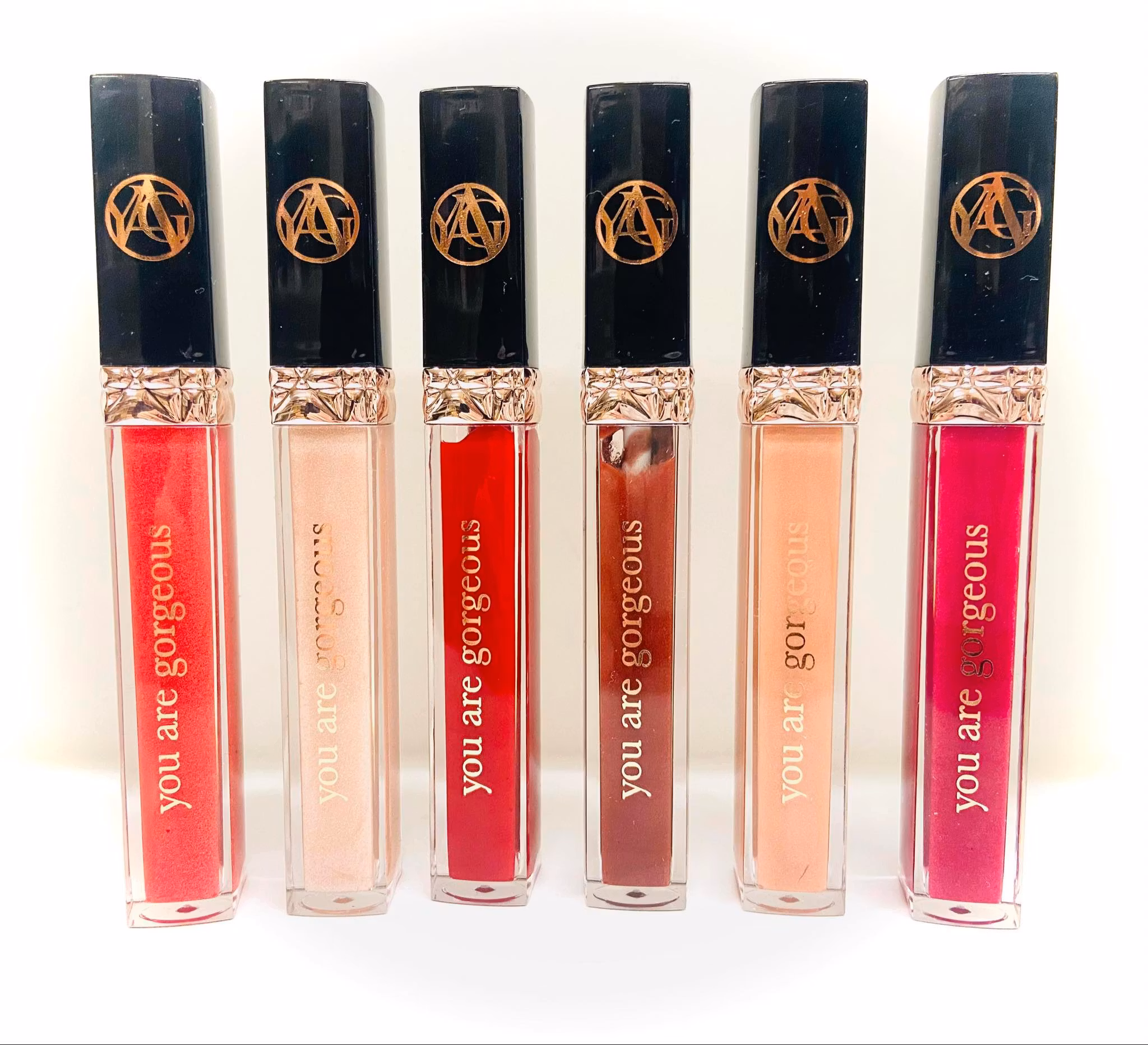 YAG Lipgloss med Hyaluronsyra