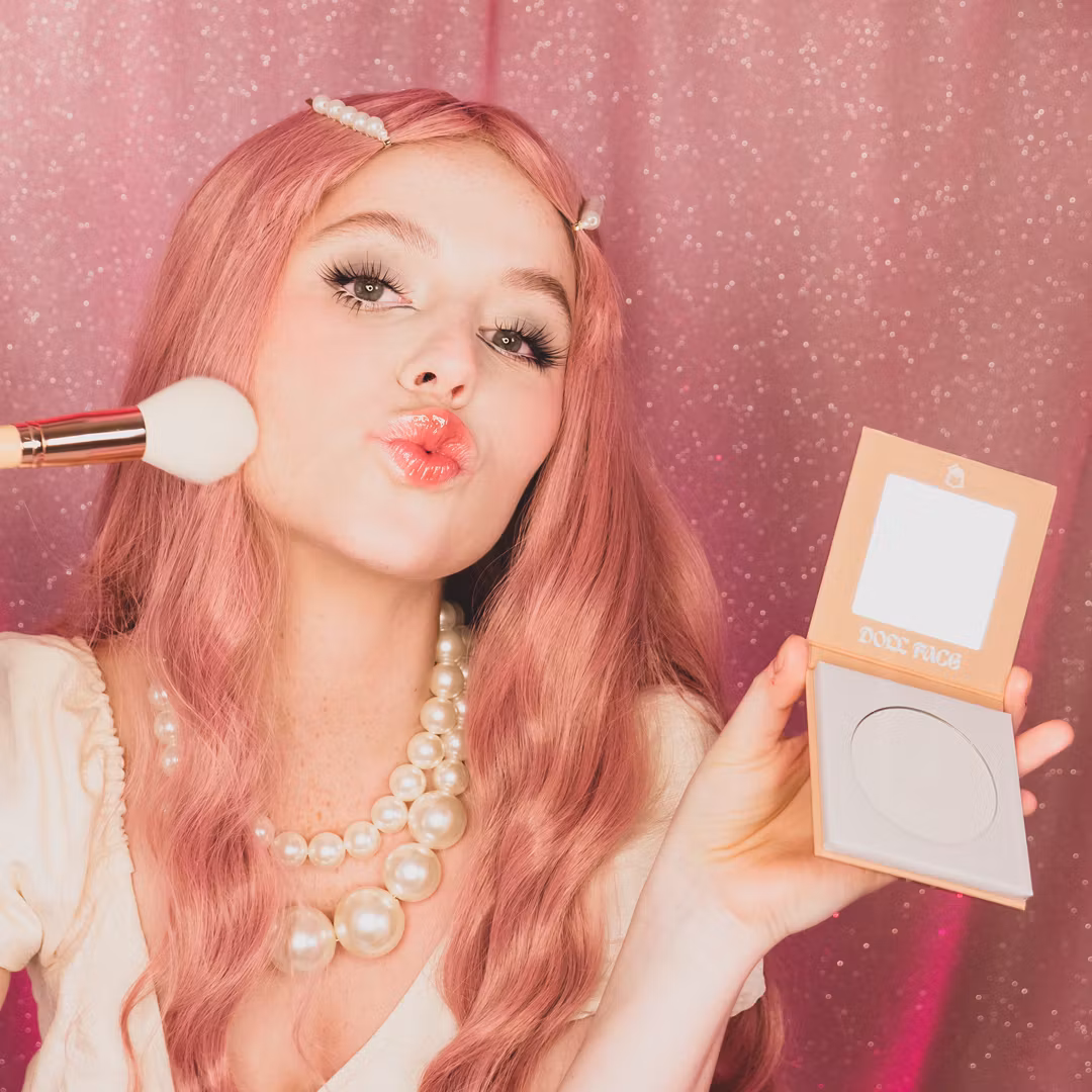 Miyo Doll Face Compact Powder