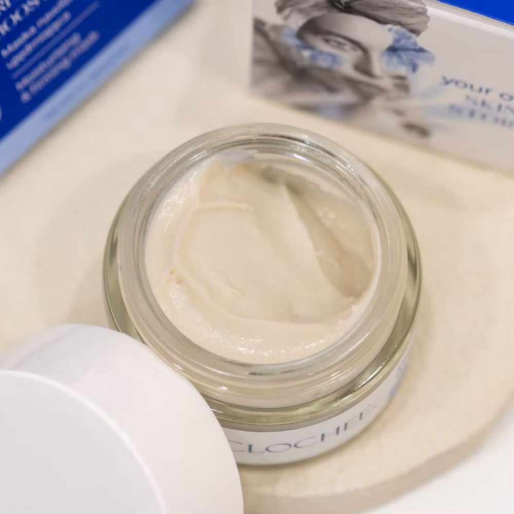Clochee Face Prebiotic Boost - moisturizing and firming mask
