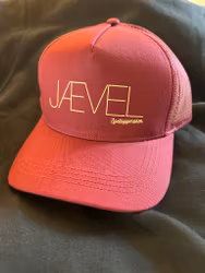 Caps - Jævel